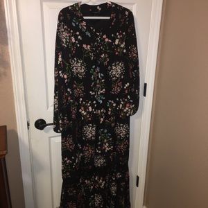 Gorgeous long sleeve maxi